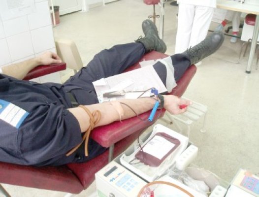 Jandarmii din Cernavodă au donat sânge